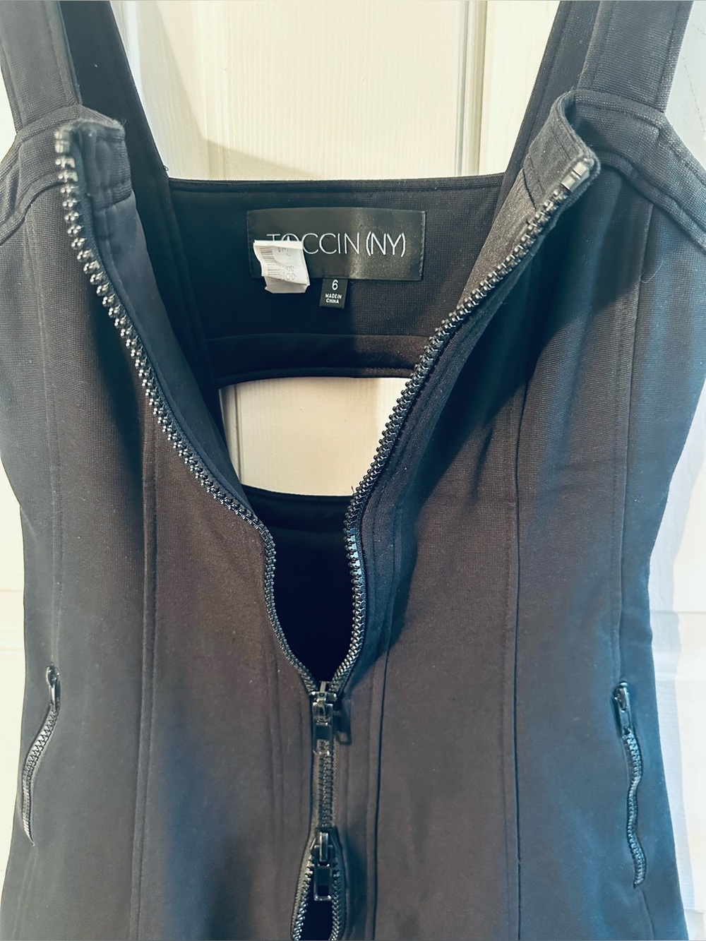 TOCCIN (NY) 6 Quiet Luxury Edge Grunge Whimsigoth Taylor Zip Front Mini Dress - Picture 6 of 15